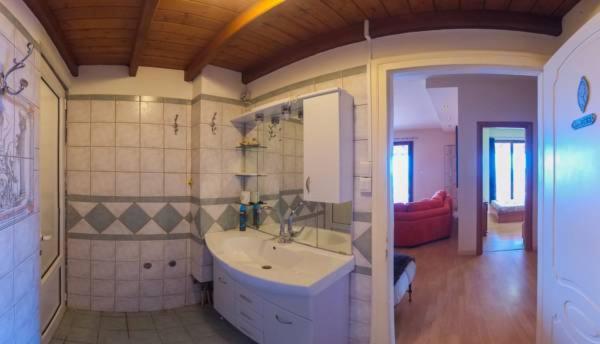 Agnadio Mykalis Apartment